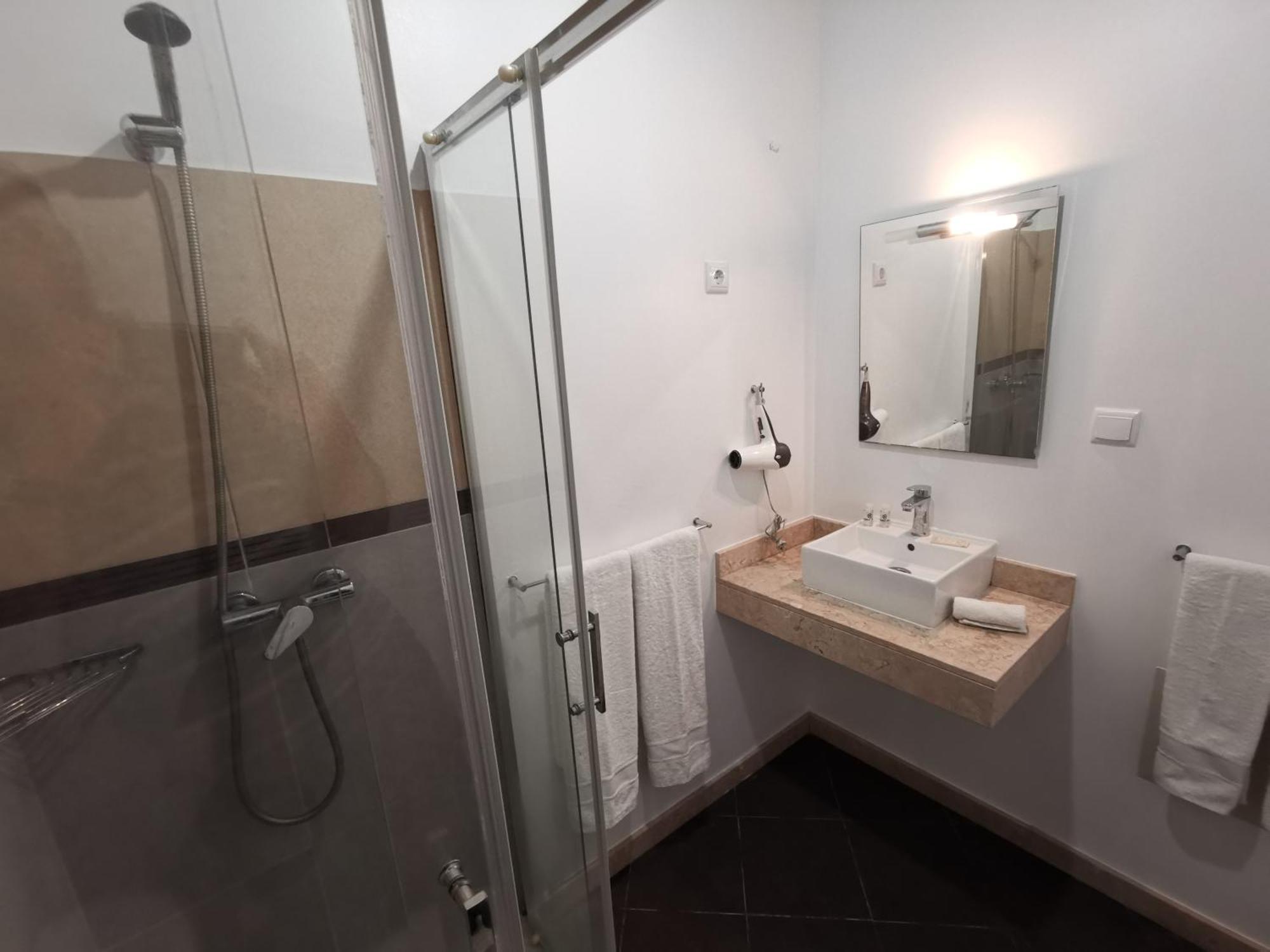 Villa Nova Madeira In Funchal Casa A And B Стая снимка